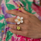 Bague fleur blanche