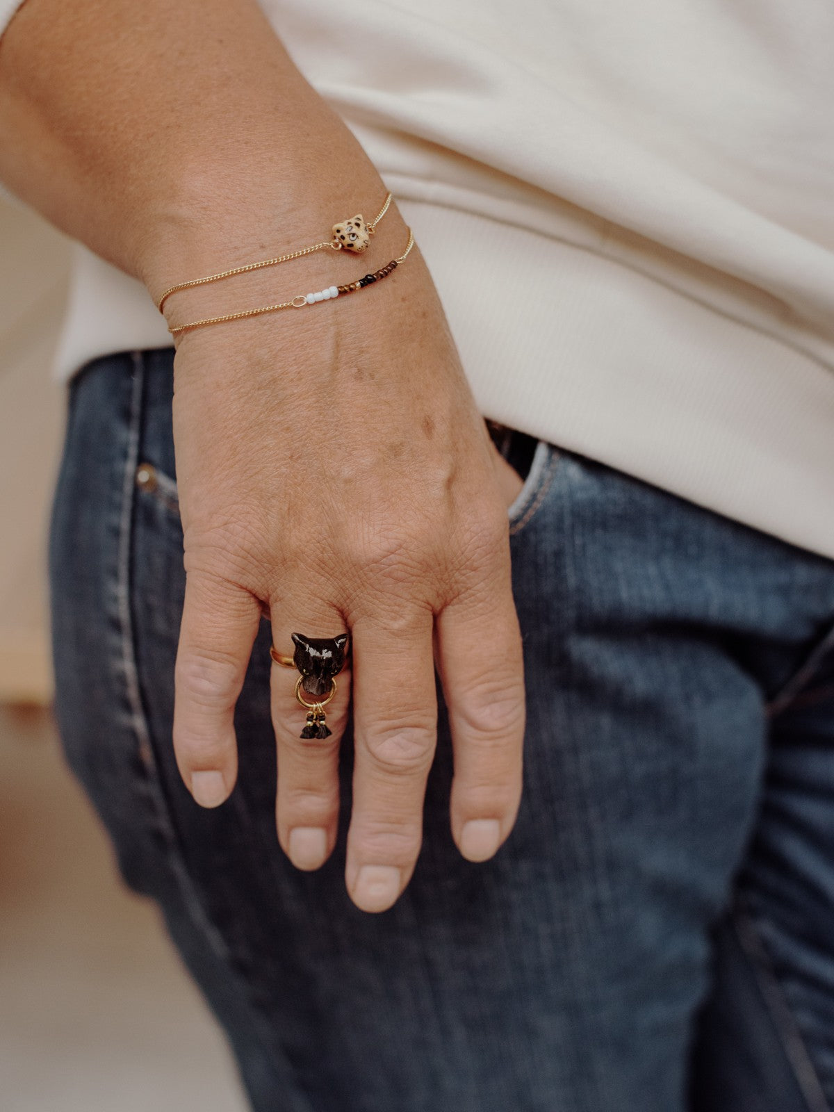 Bague animal panthère noire peinte à la main en porcelaine