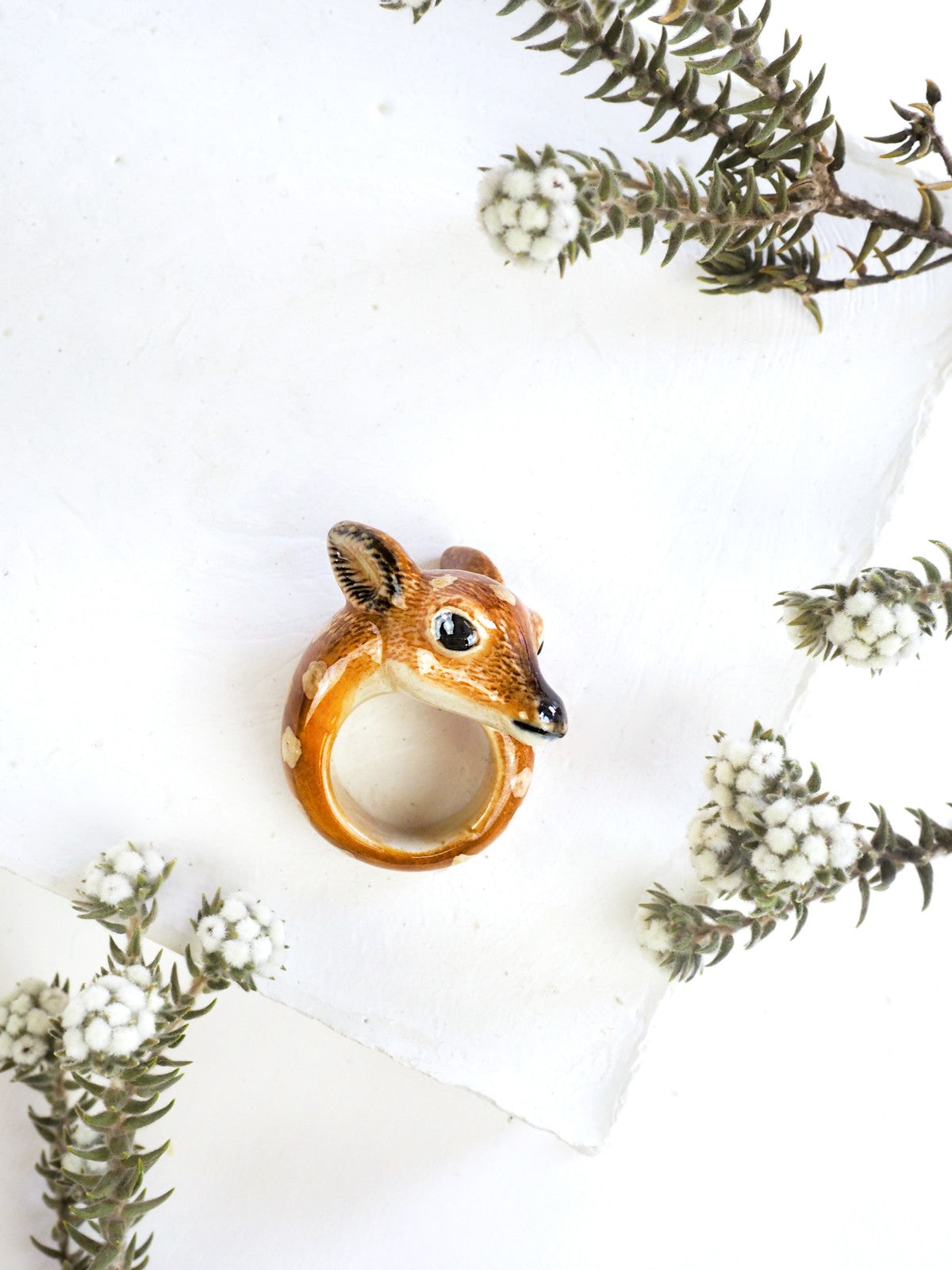 bague en porcelaine peinte à la main animal faon bambi