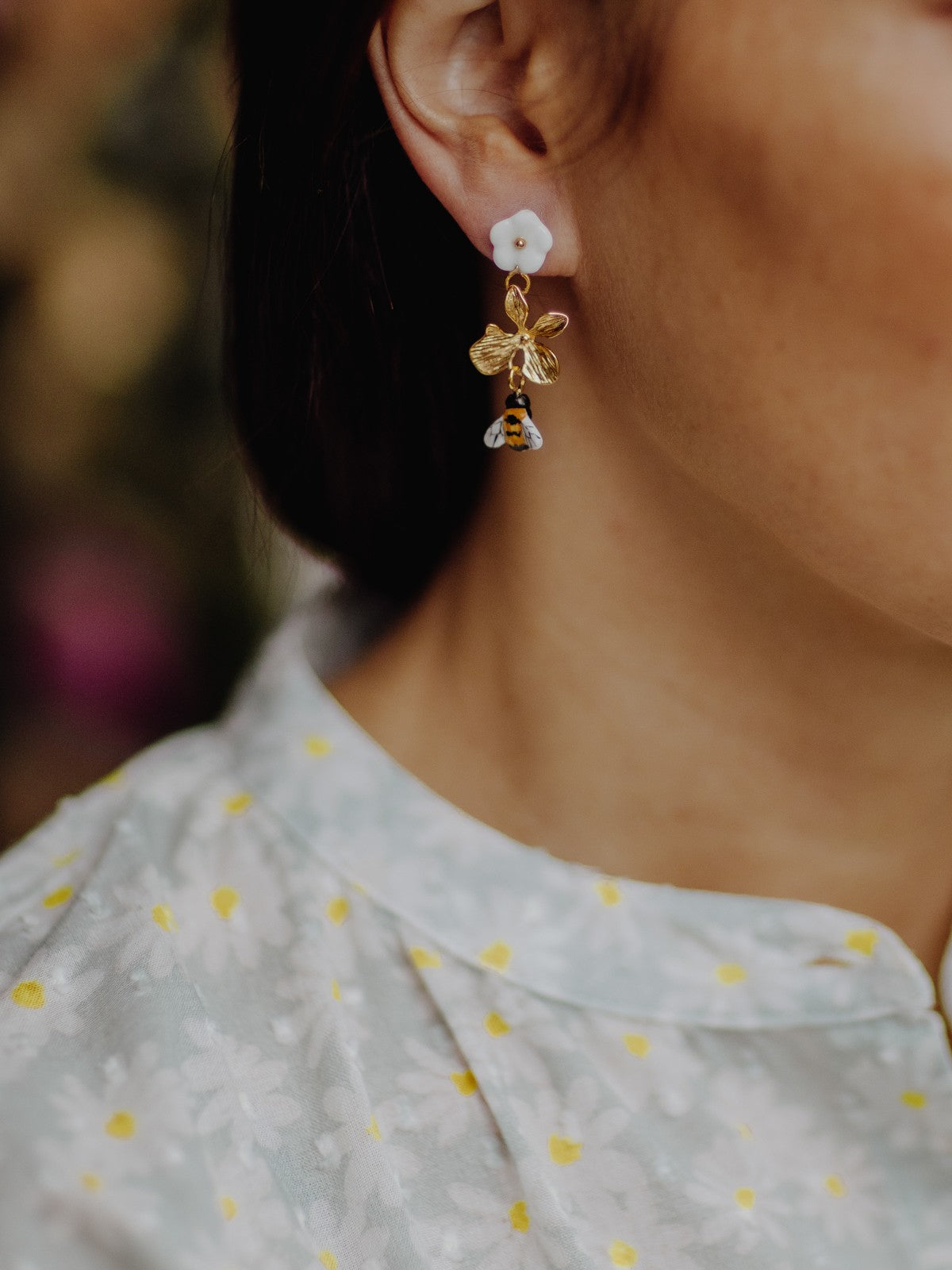 Boucles d'oreilles fleur et abeille nach