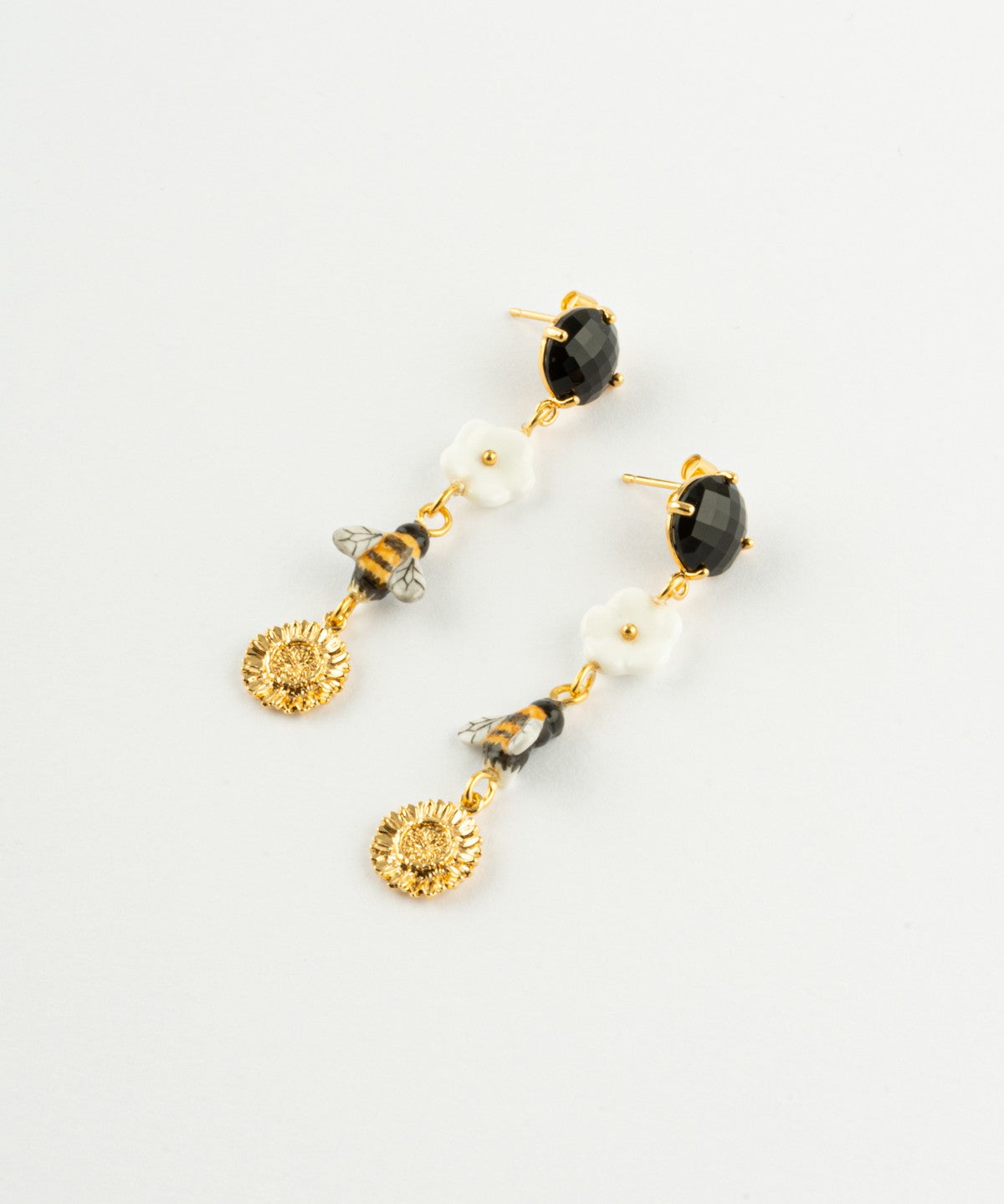 Boucles d'oreilles pendantes fleur et abeille