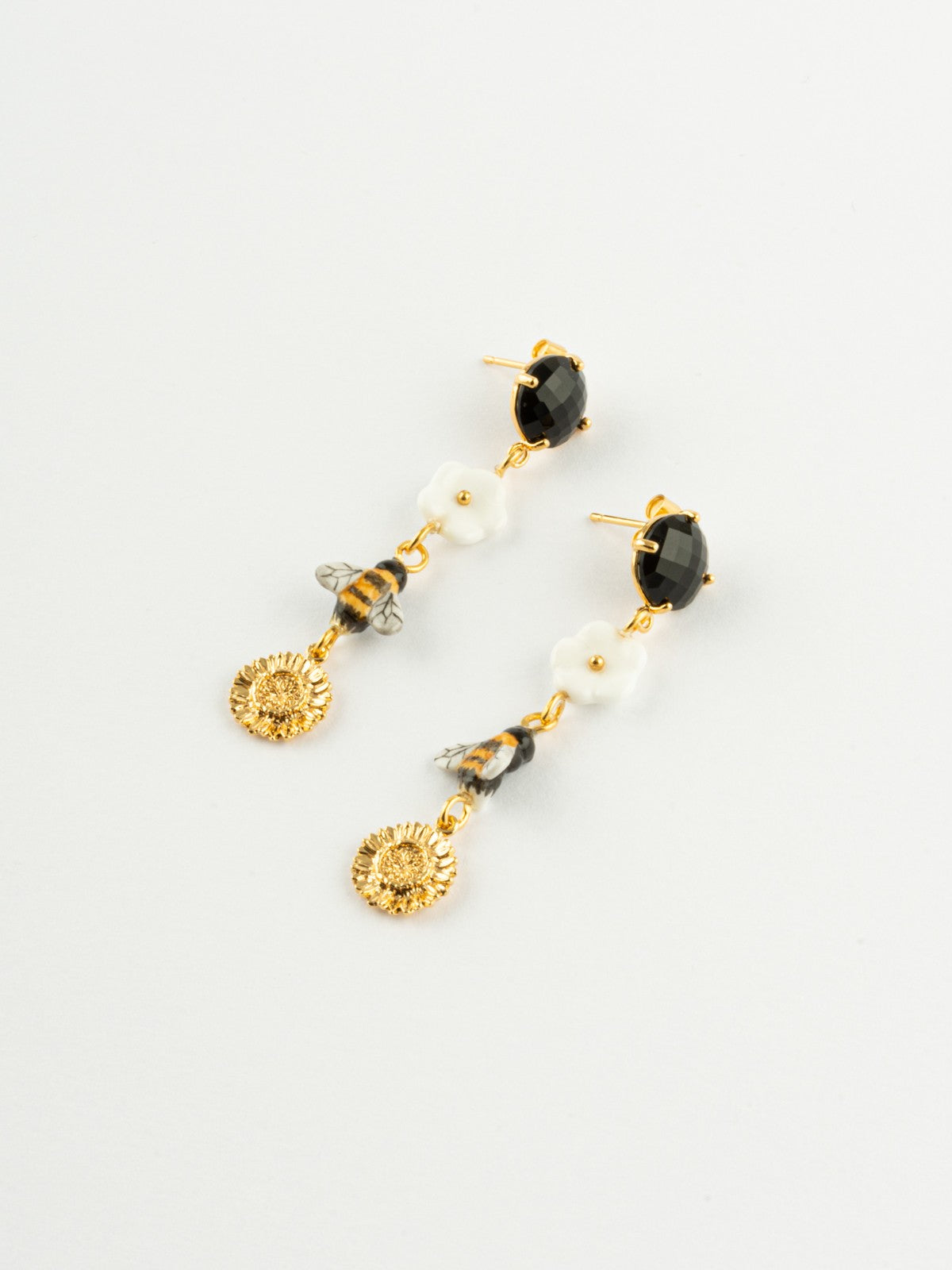 Boucles d'oreilles pendantes fleur et abeille