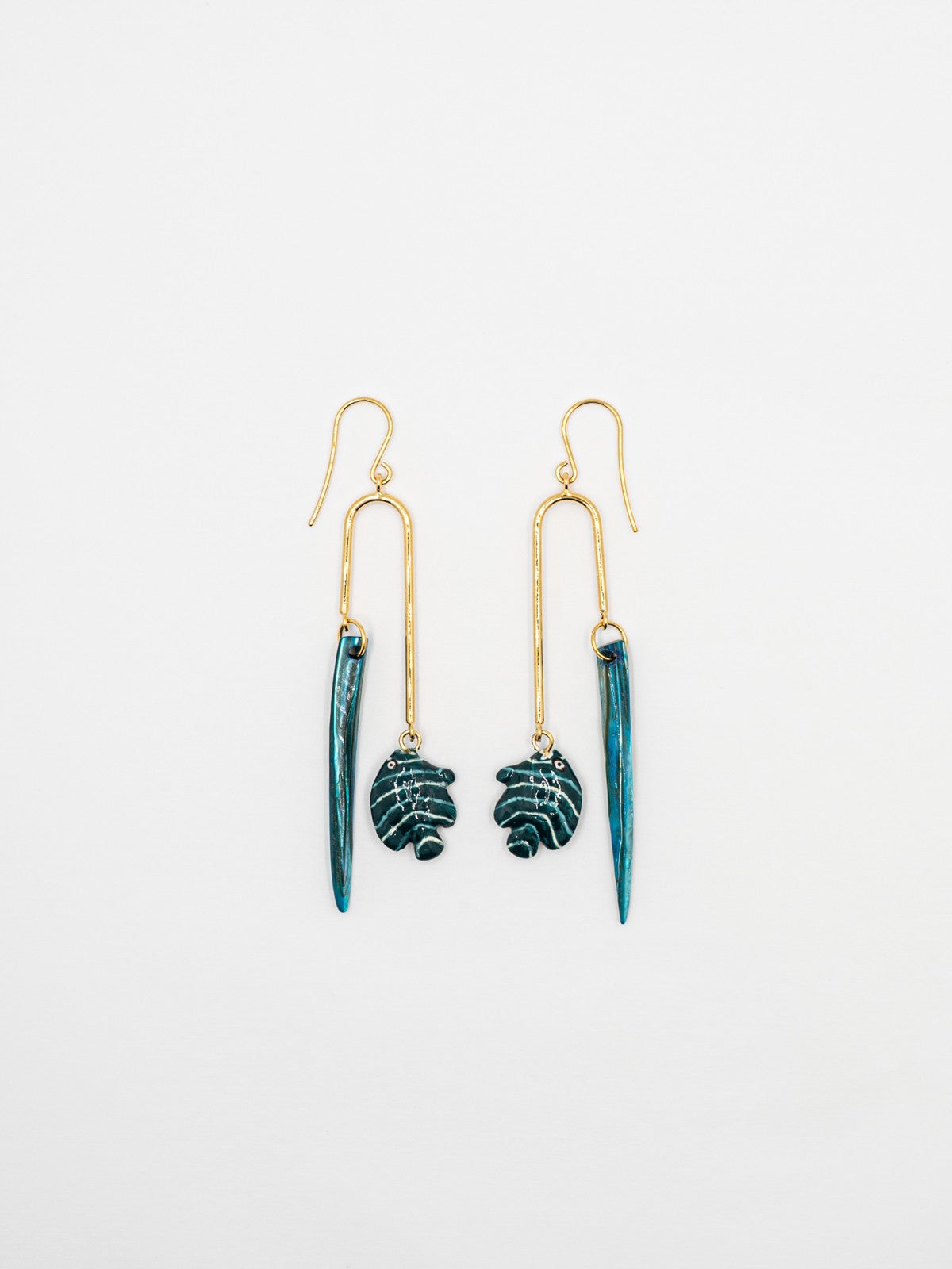 Boucles d'oreilles poisson coquillage bleu