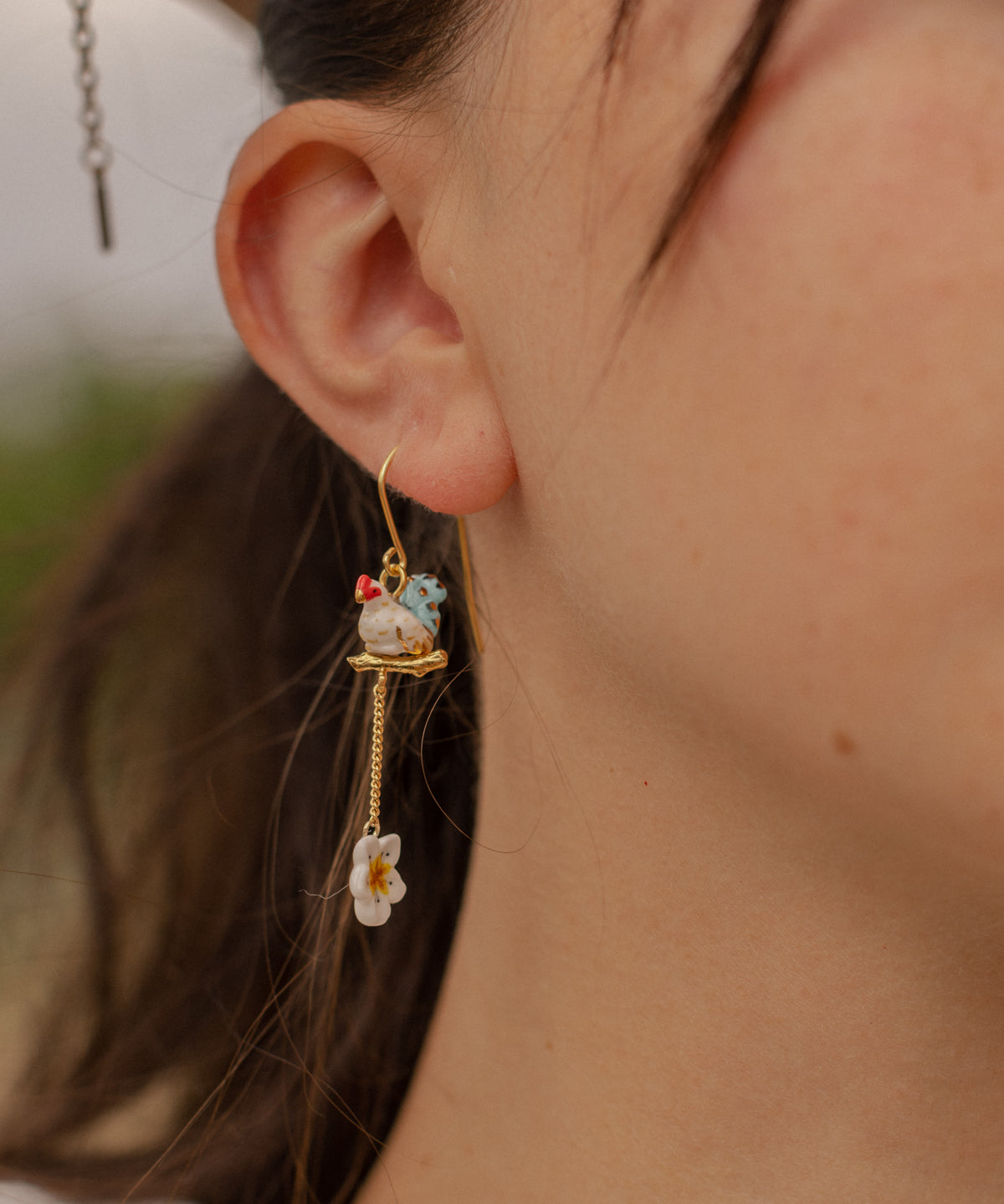 Boucles d'oreilles poule & pampilles