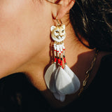 Boucles d'oreilles puma avec perles & plumes