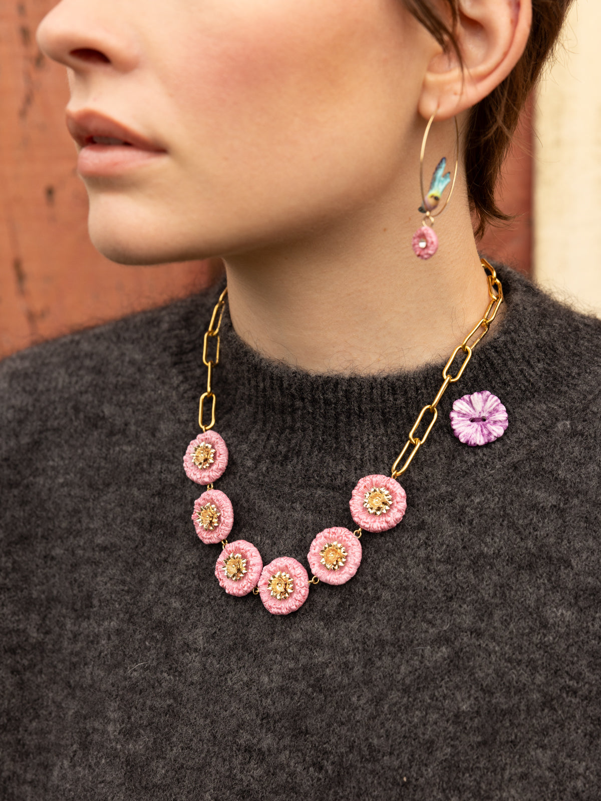 Collier multi chardons roses