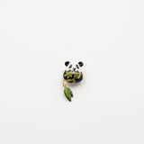 pin's panda animal porcelaine peint à la main